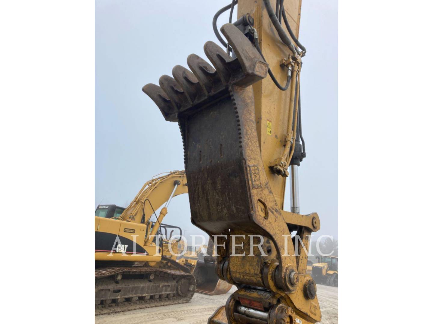 2019 Caterpillar 335F CR TH Excavator