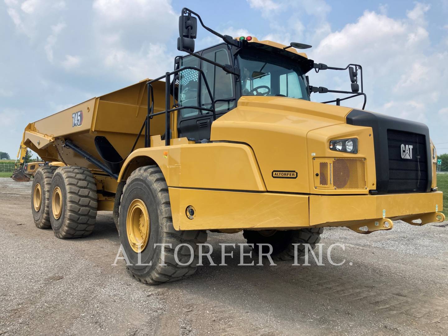 2019 Caterpillar 745-04 Articulated Truck