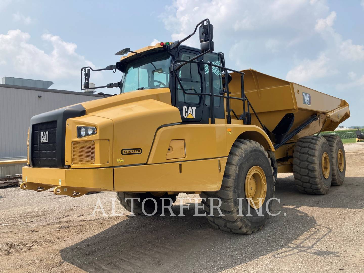 2019 Caterpillar 745-04 Articulated Truck