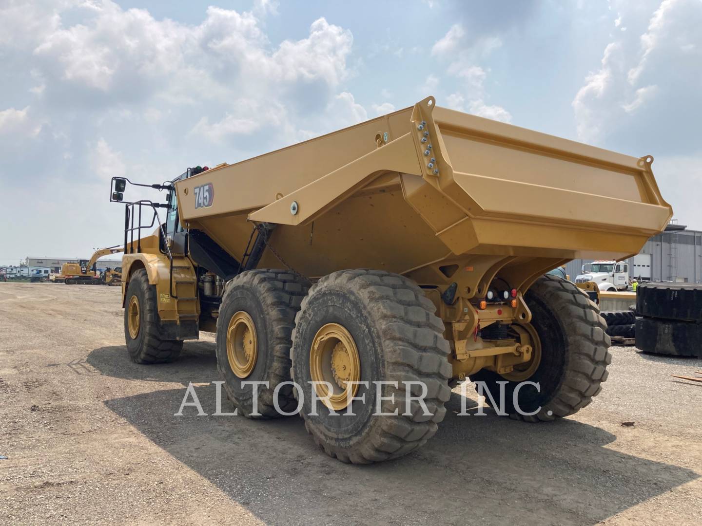 2019 Caterpillar 745-04 Articulated Truck