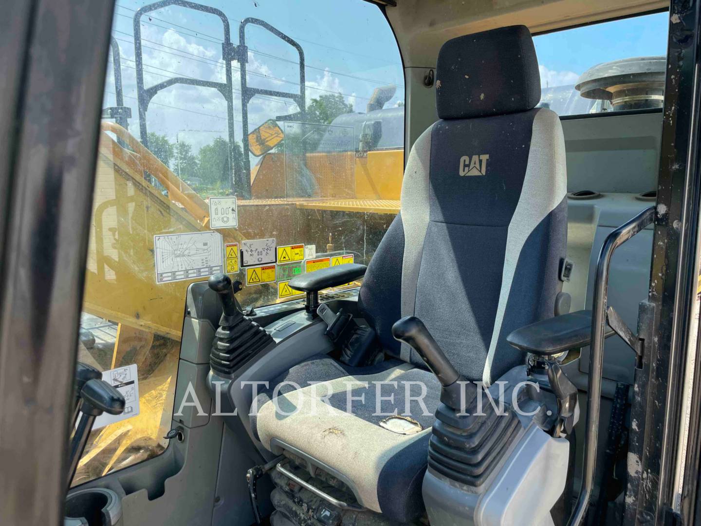 2012 Caterpillar 324EL Excavator