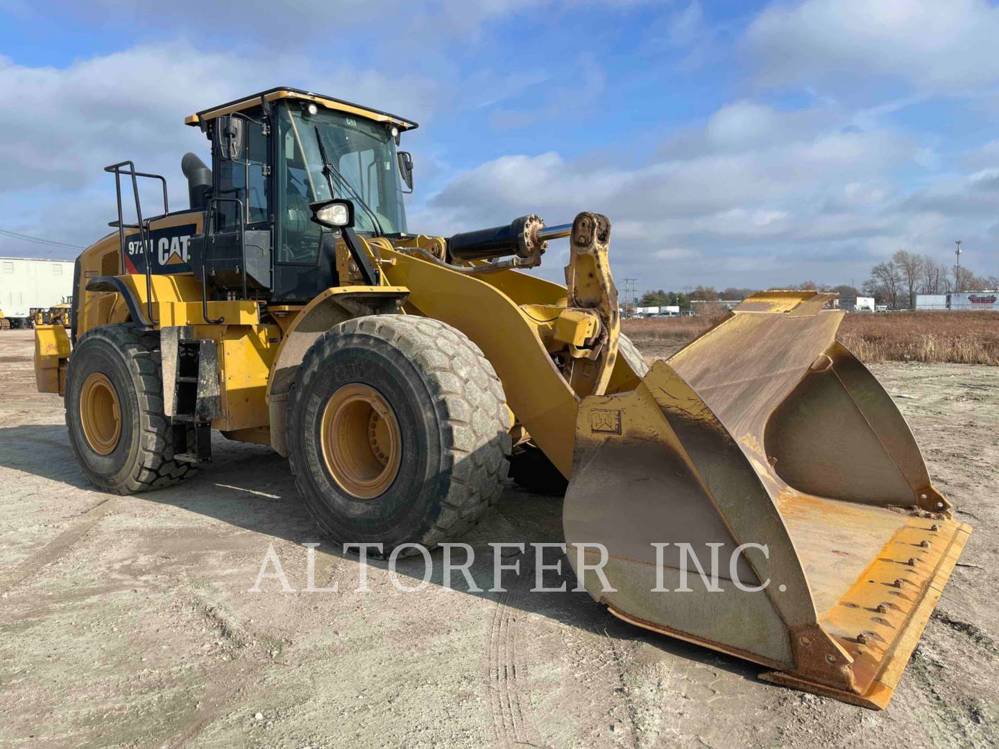 2017 Caterpillar 972M Wheel Loader