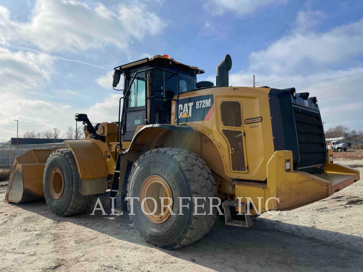 2017 Caterpillar 972M Wheel Loader