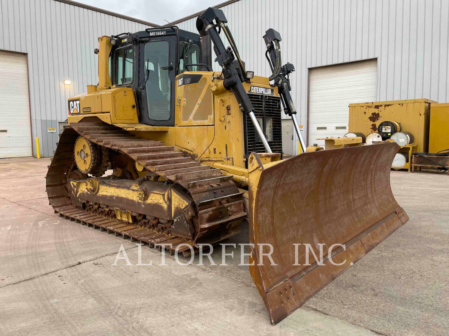 2011 Caterpillar D6T LGPPAT Dozer