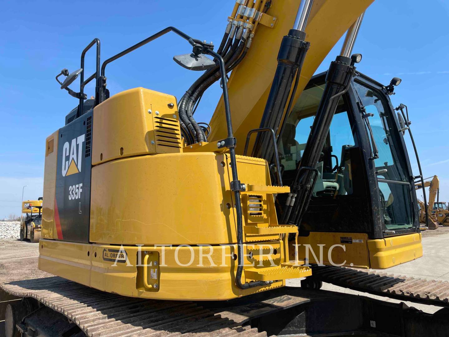 2019 Caterpillar 335F CR TH Excavator