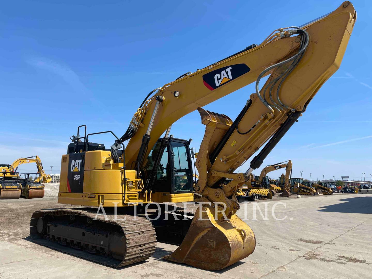 2019 Caterpillar 335F CR TH Excavator