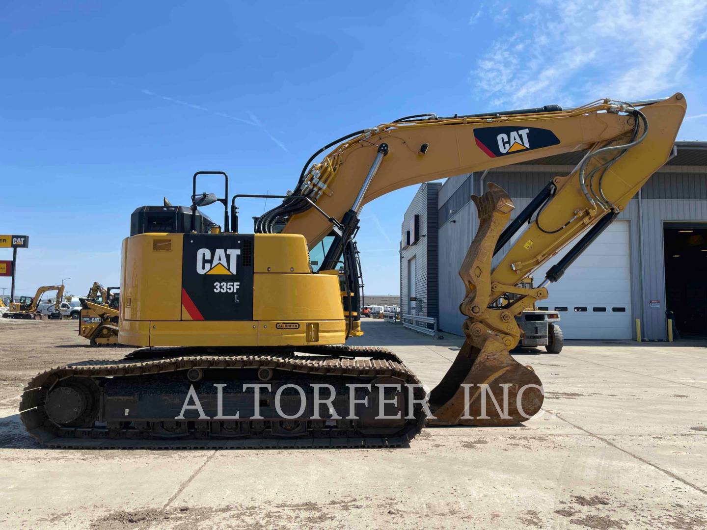 2019 Caterpillar 335F CR TH Excavator