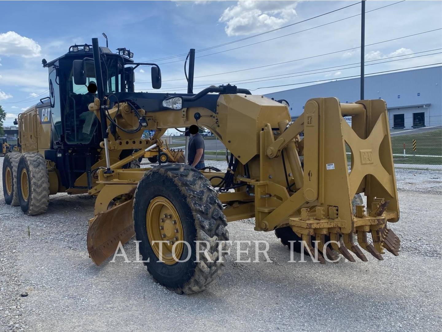 2016 Caterpillar 12M3 Grader - Road