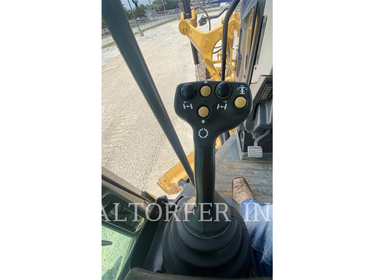 2016 Caterpillar 12M3 Grader - Road