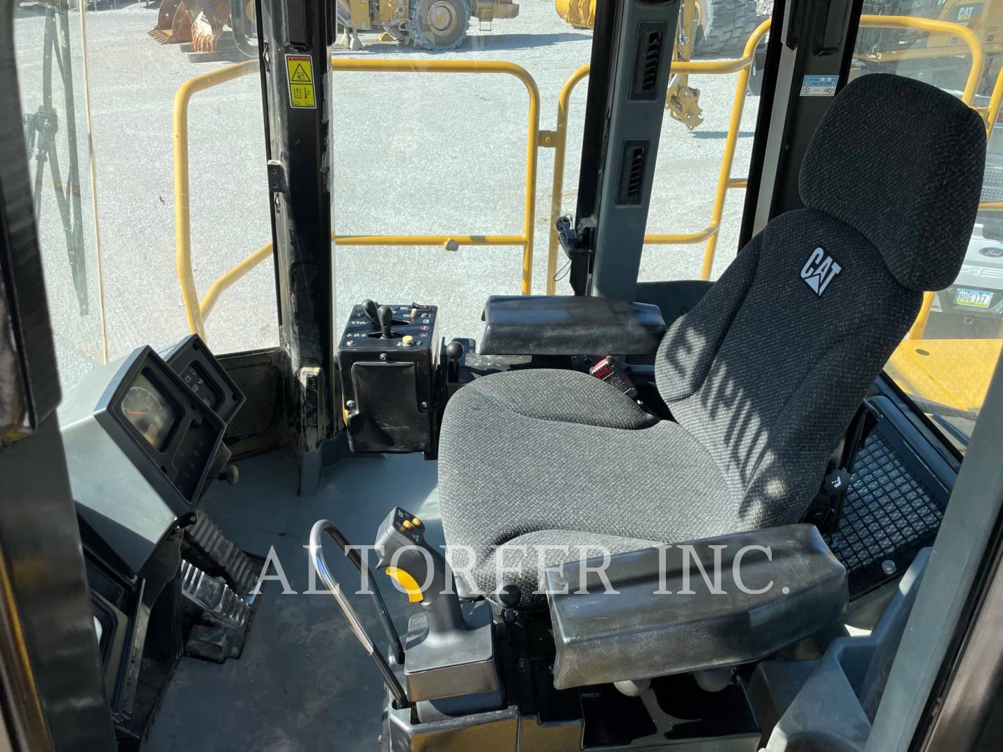 2004 Caterpillar 988G Wheel Loader