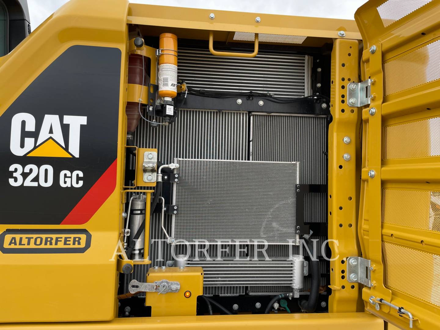 2019 Caterpillar 320 GC TH Excavator