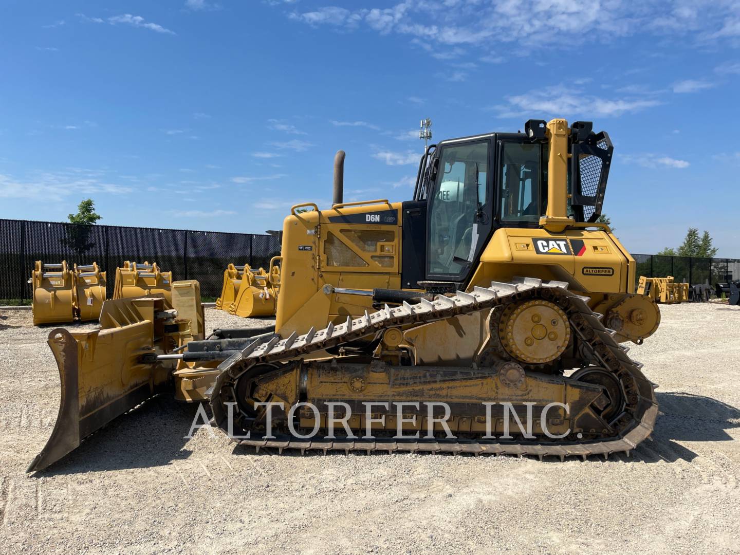 2013 Caterpillar D6N LGP W Dozer