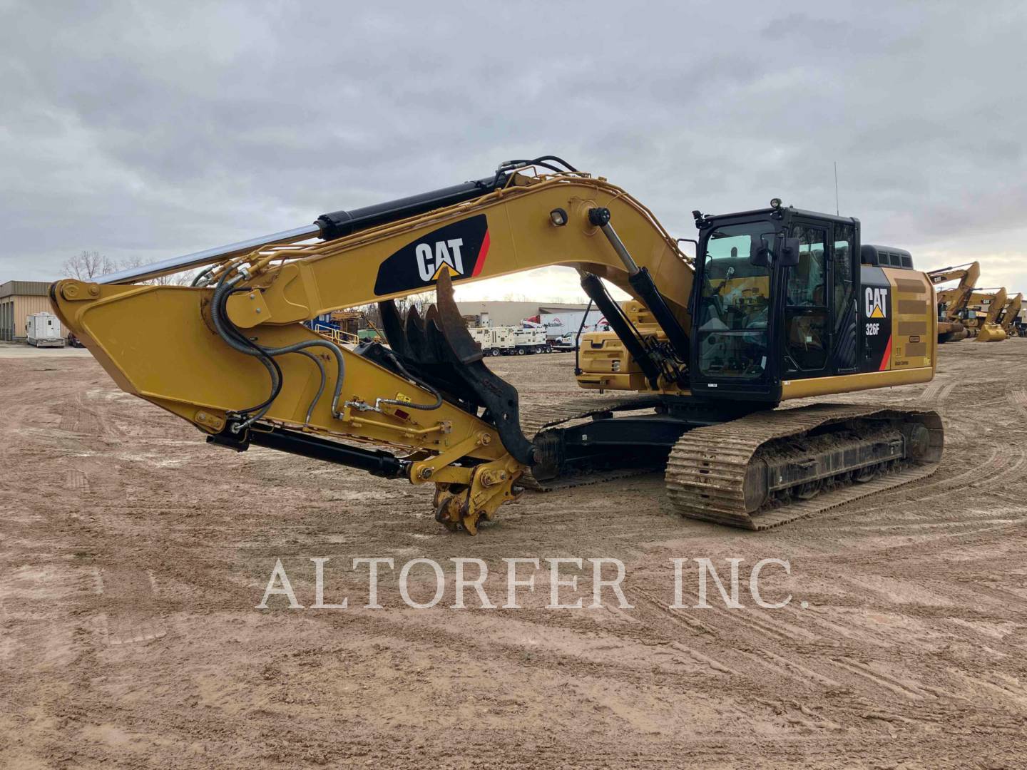 2018 Caterpillar 326FL TH Excavator