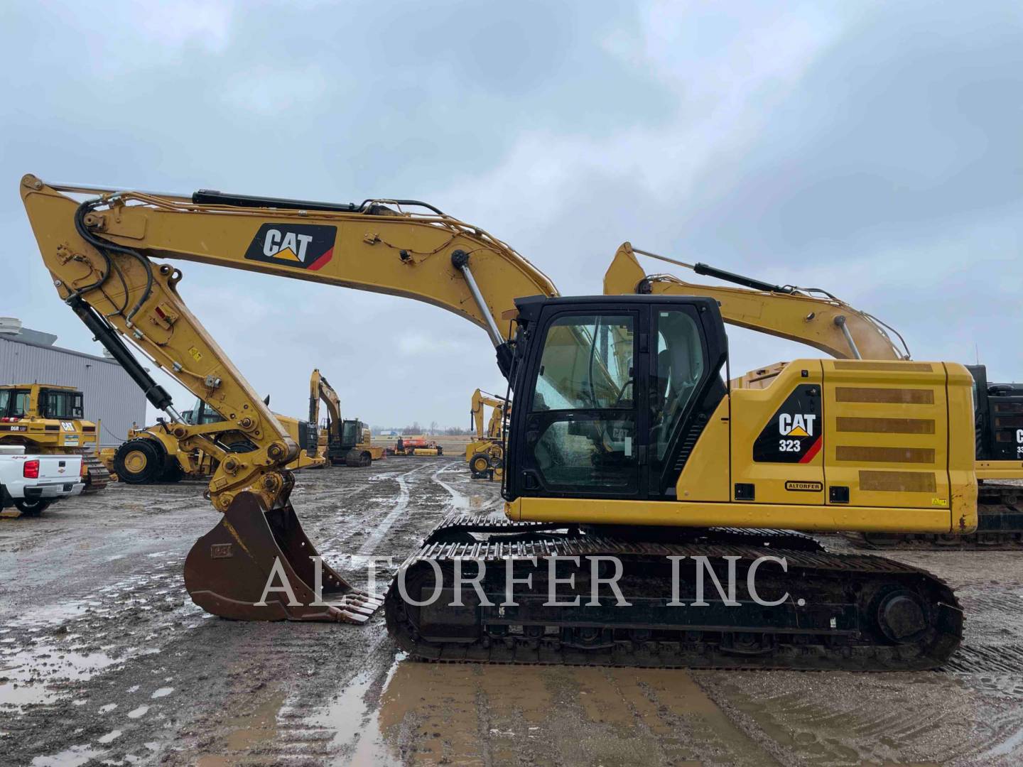 2018 Caterpillar 323-07 Excavator