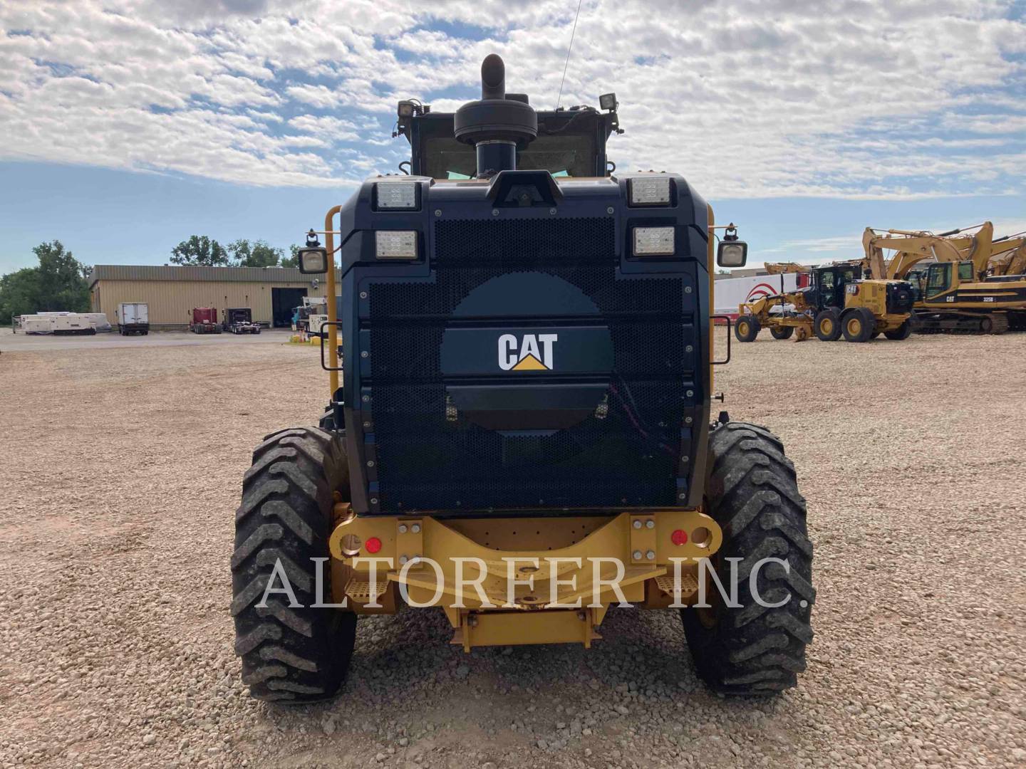 2016 Caterpillar 12M3 Grader - Road