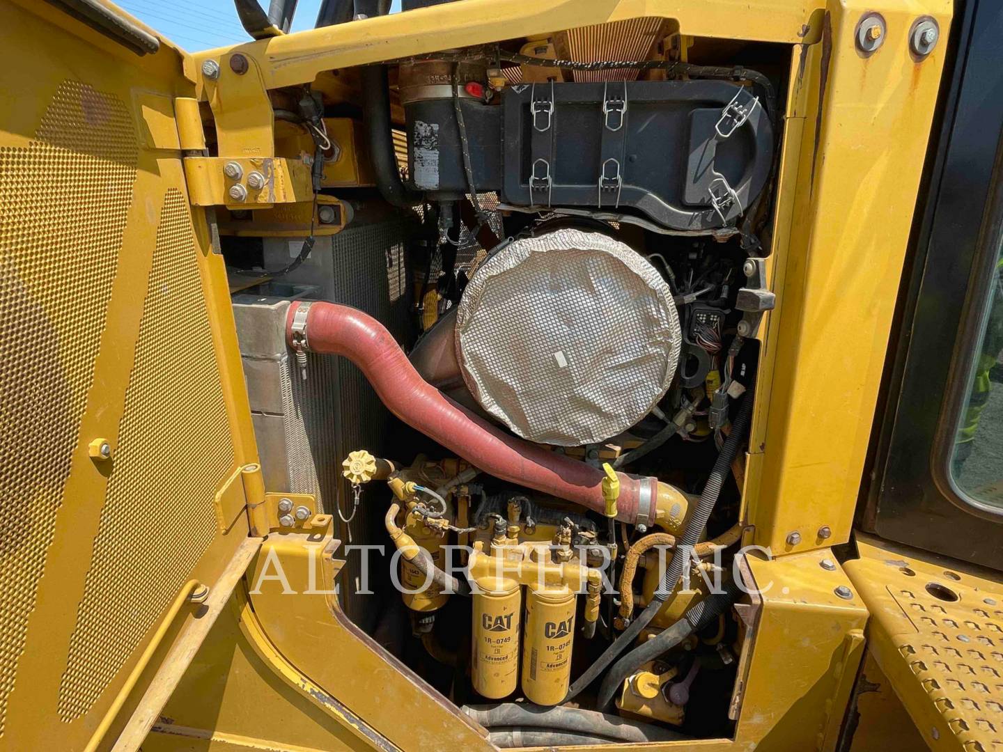 2011 Caterpillar D6T XW W Dozer