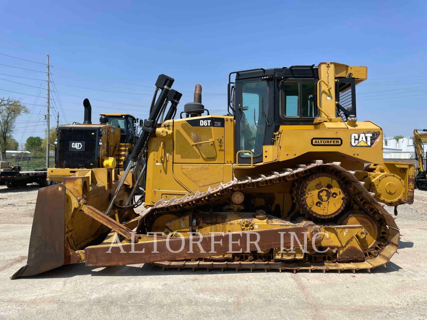 2011 Caterpillar D6T XW W Dozer