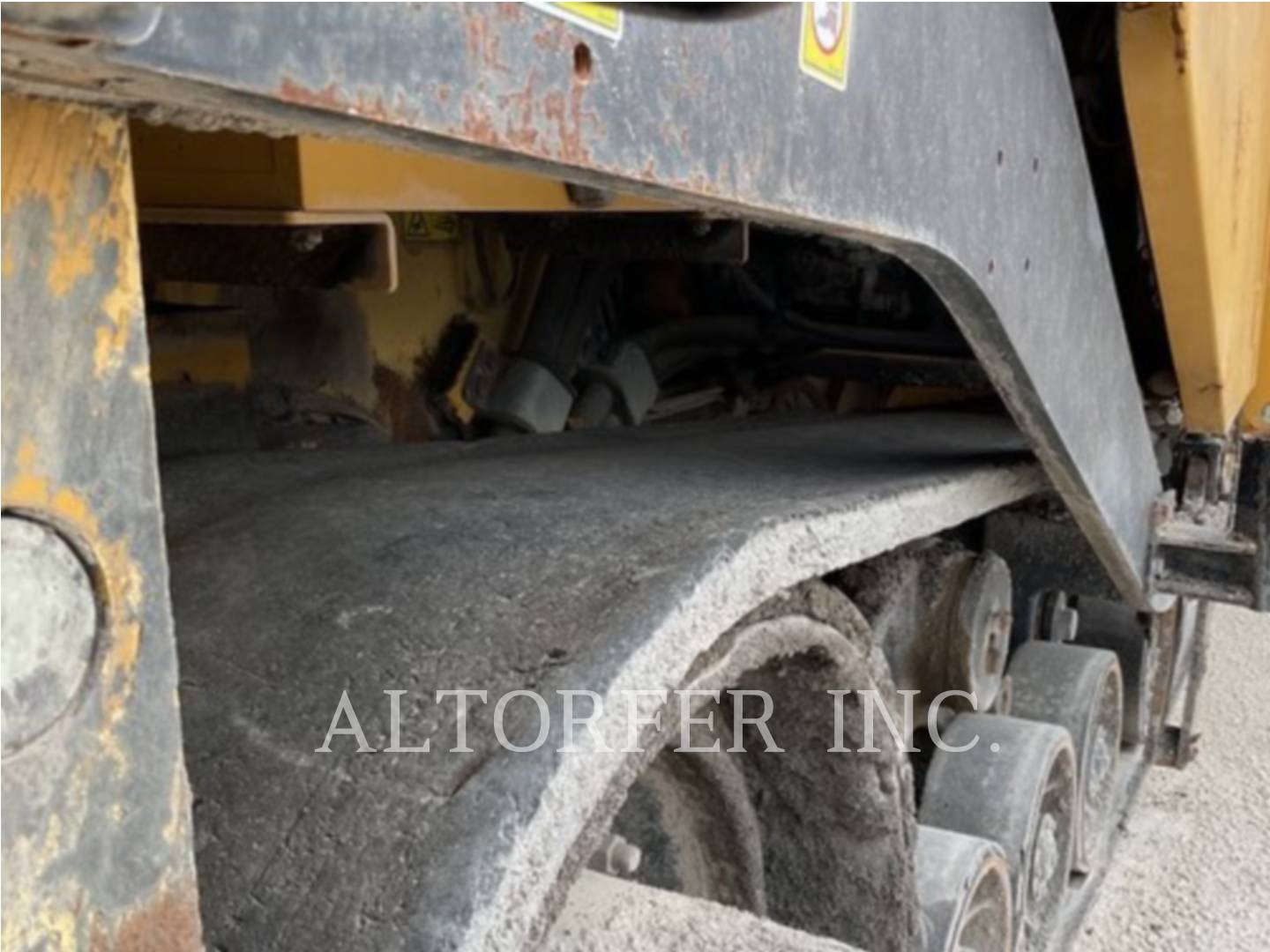 2017 Caterpillar AP1055F Vibratory Double