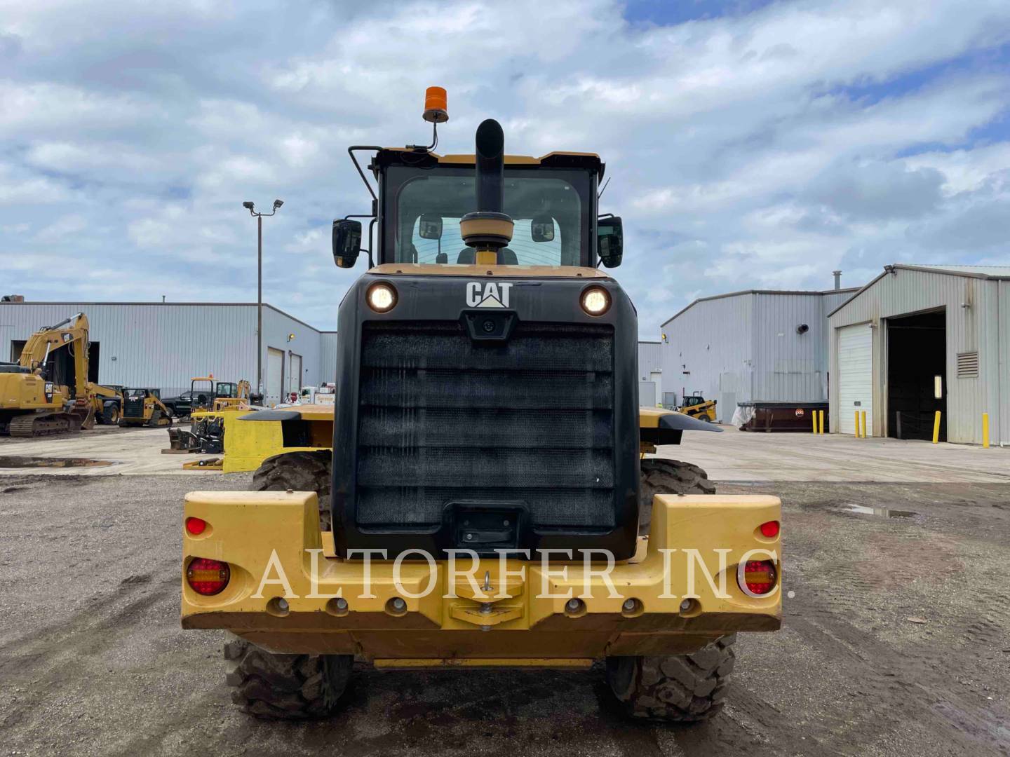 2016 Caterpillar 938M Dozer