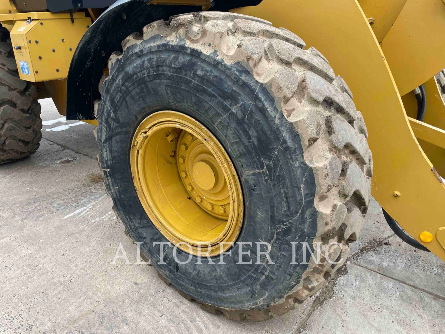 2016 Caterpillar 938M Dozer