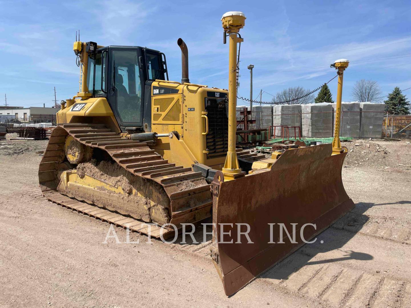 2014 Caterpillar D6N LGP Dozer