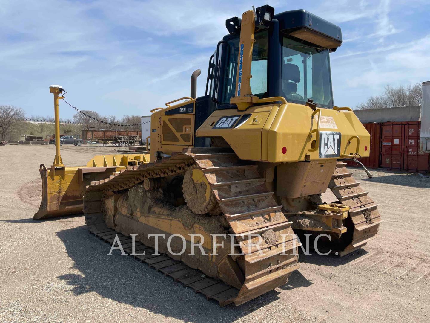 2014 Caterpillar D6N LGP Dozer