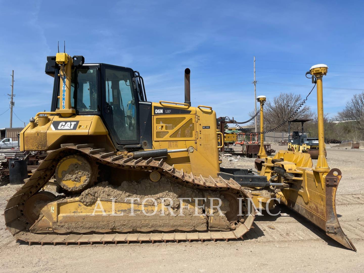 2014 Caterpillar D6N LGP Dozer