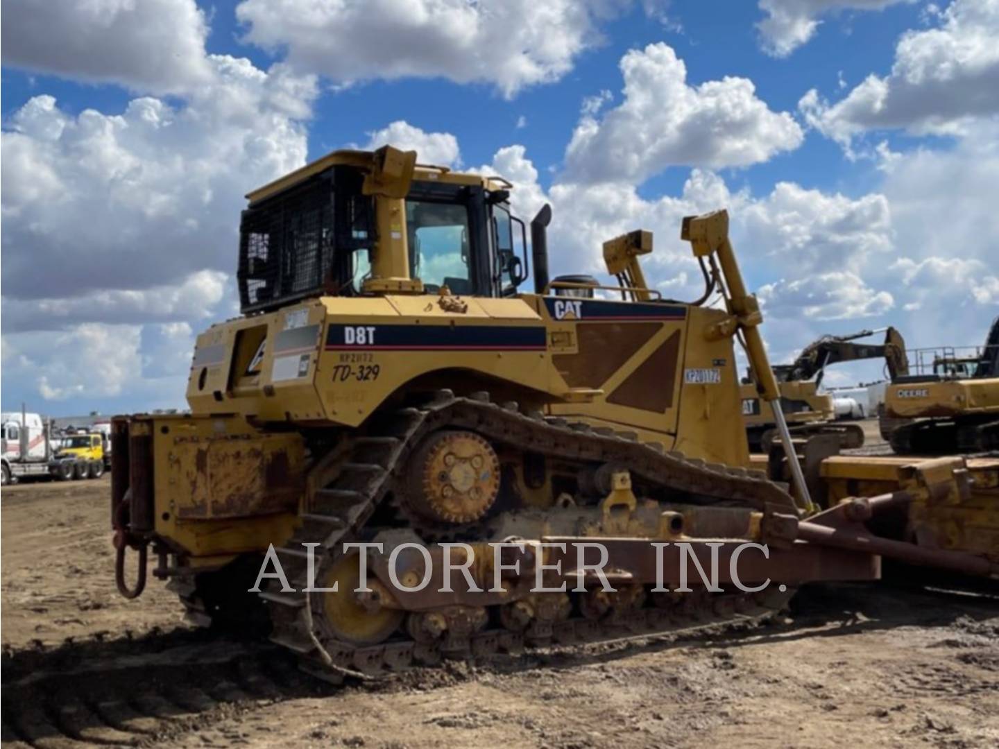 2006 Caterpillar D8T W Dozer