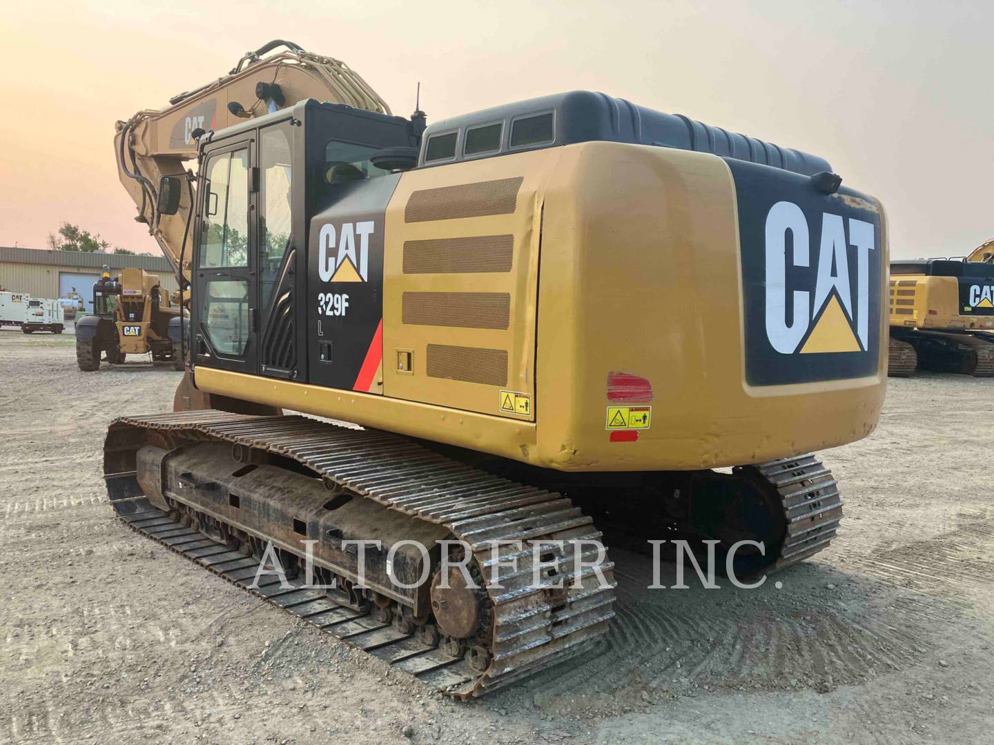 2015 Caterpillar 329FL Excavator