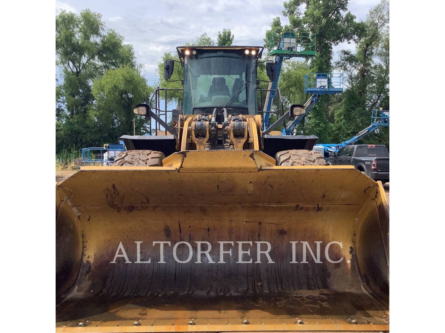 2018 Caterpillar 980M Wheel Loader