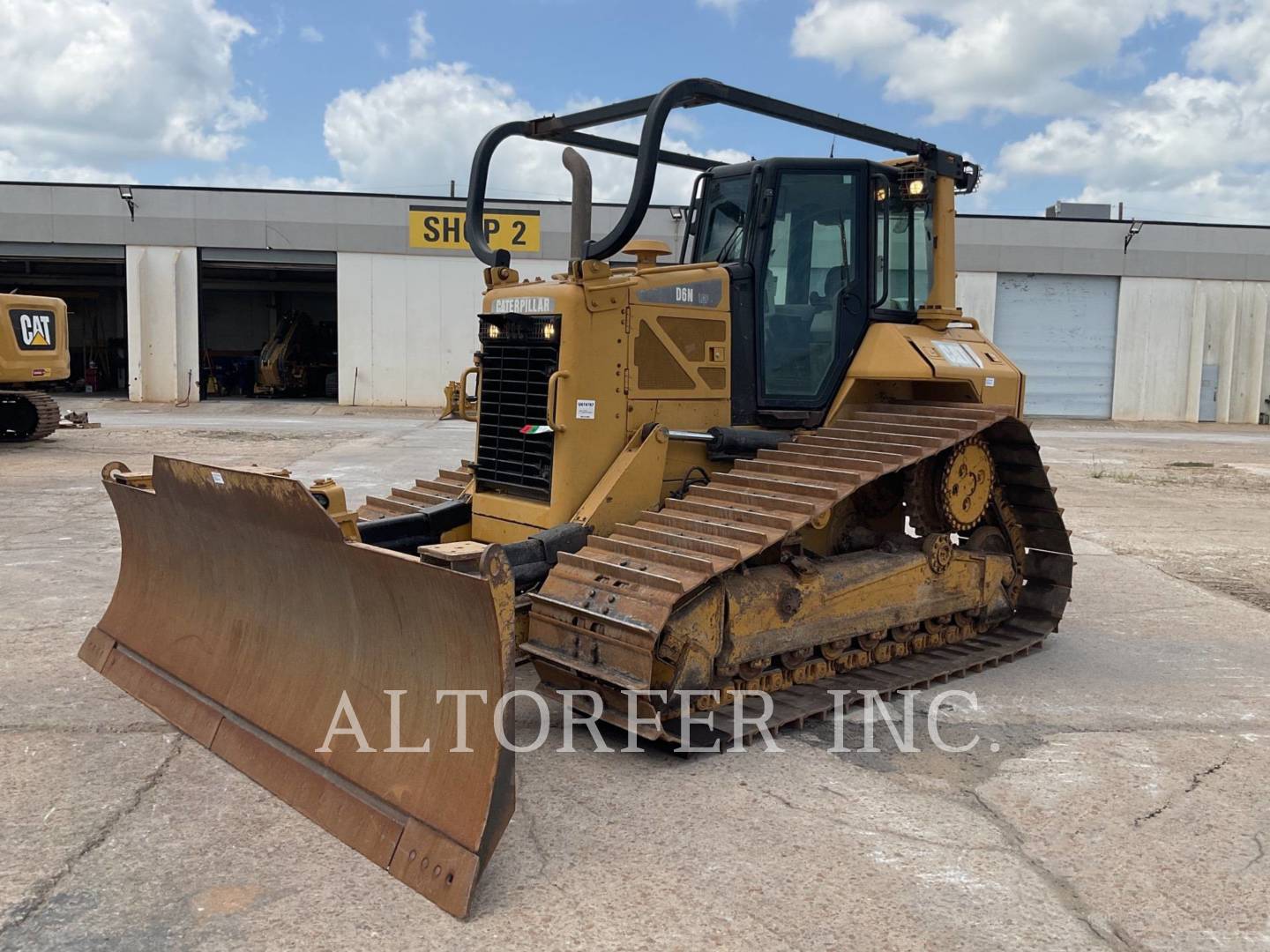 2015 Caterpillar D6N LGP Dozer