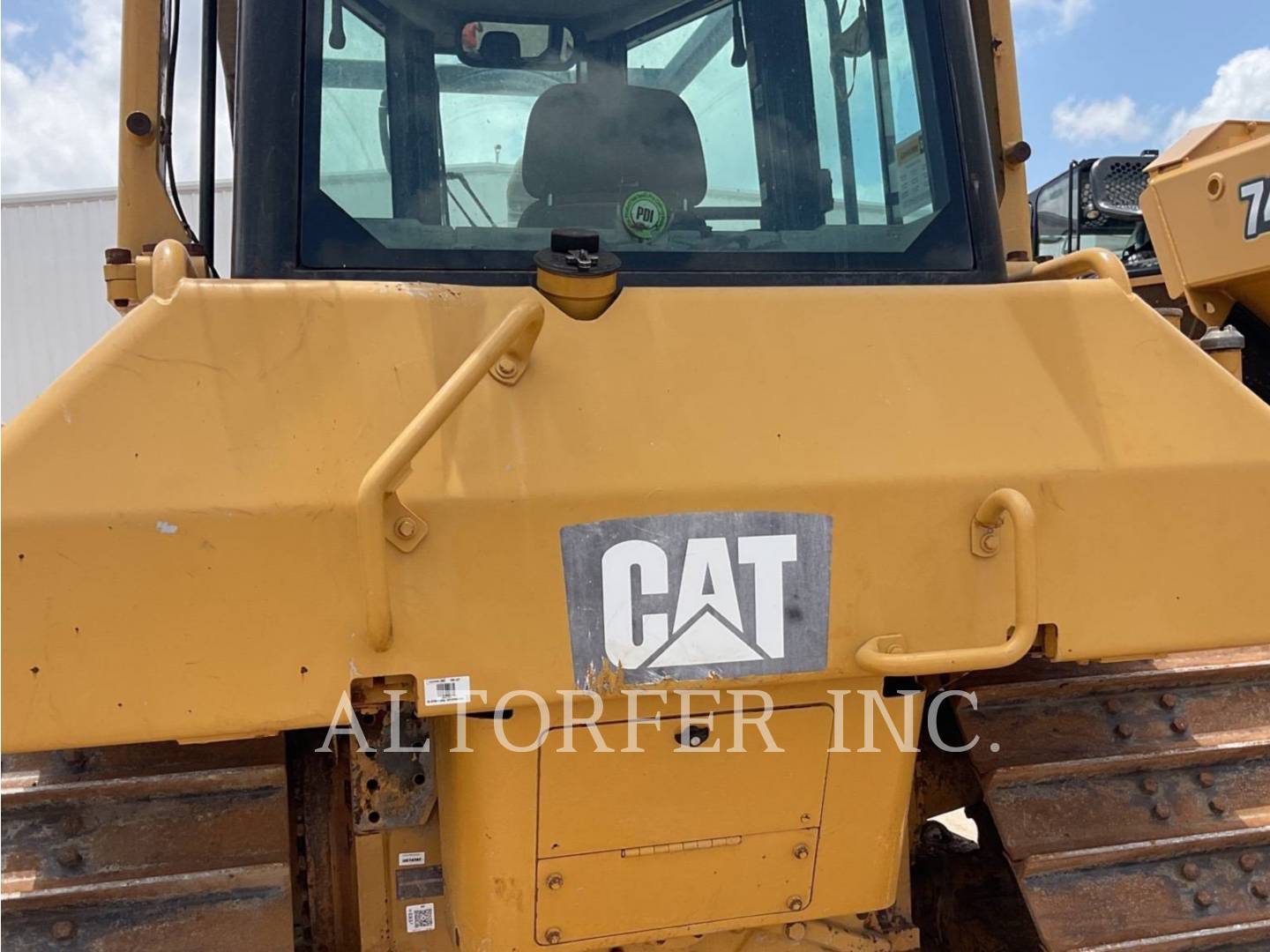 2015 Caterpillar D6N LGP Dozer