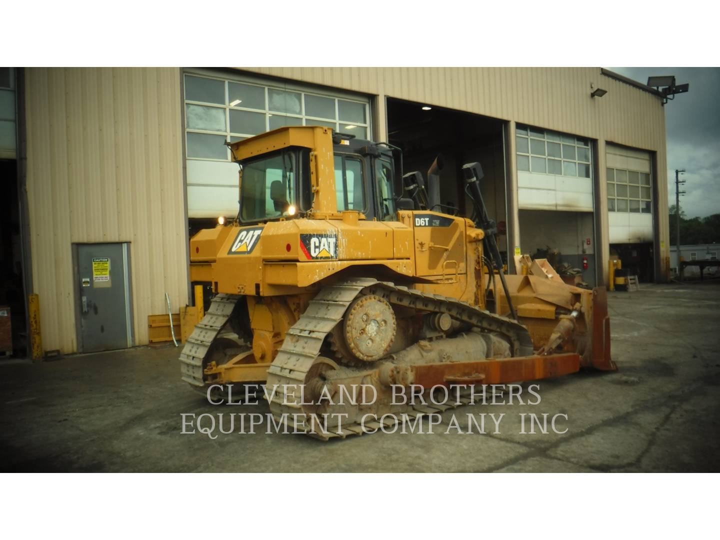 2011 Caterpillar D6T XW Dozer