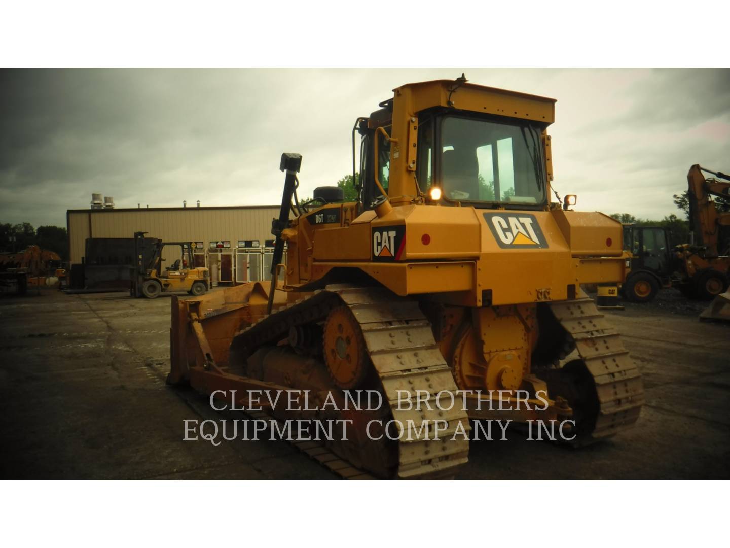 2011 Caterpillar D6T XW Dozer