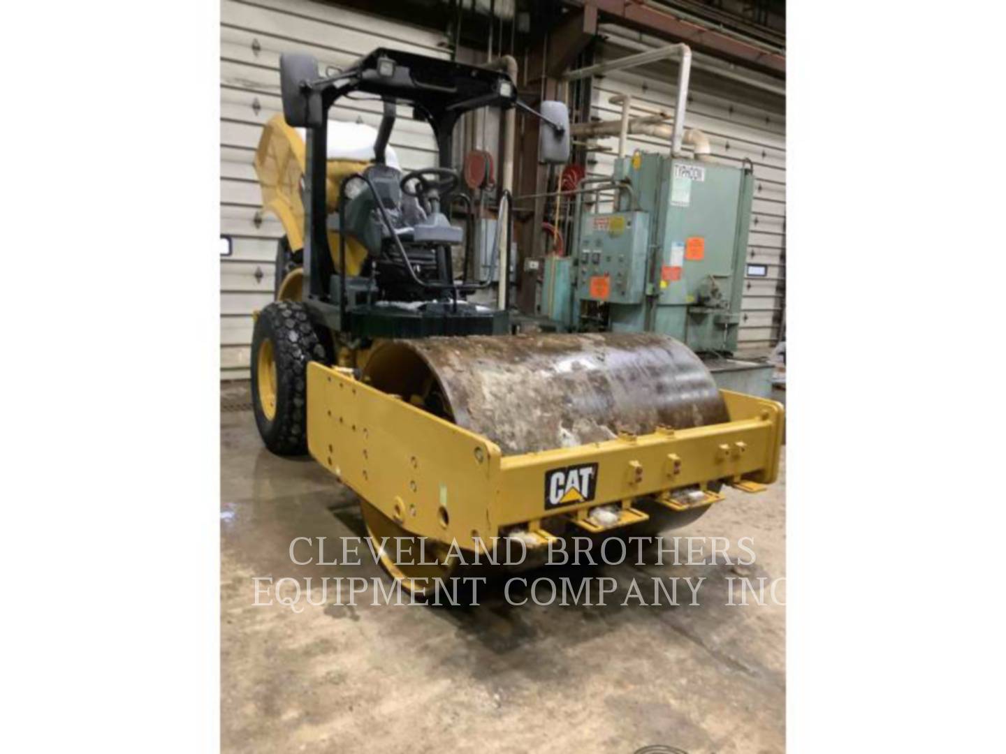 2016 Caterpillar CS44B Compactor