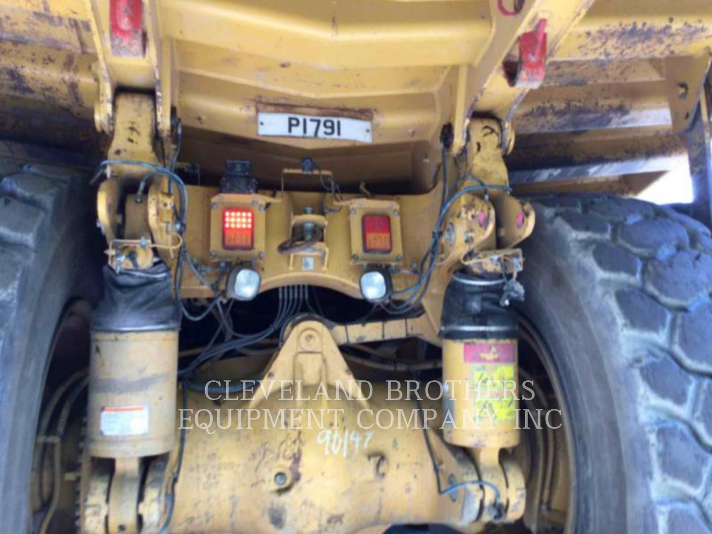 2010 Caterpillar 777F Truck