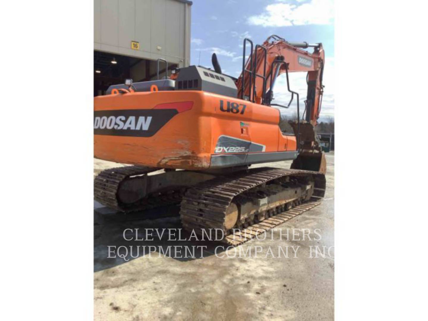 2017 Misc DX225LC-5 Excavator