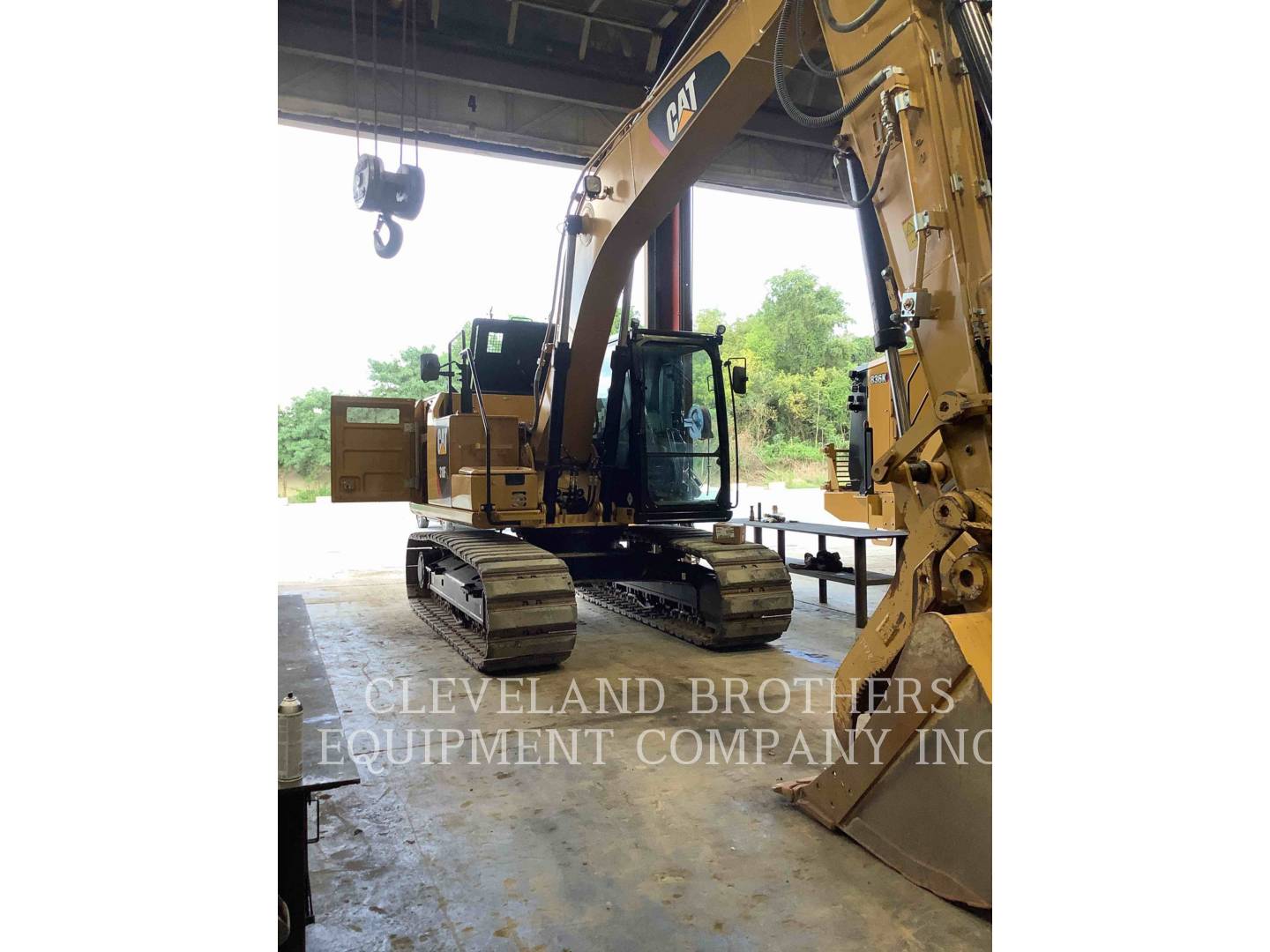 2019 Caterpillar 318FL Excavator