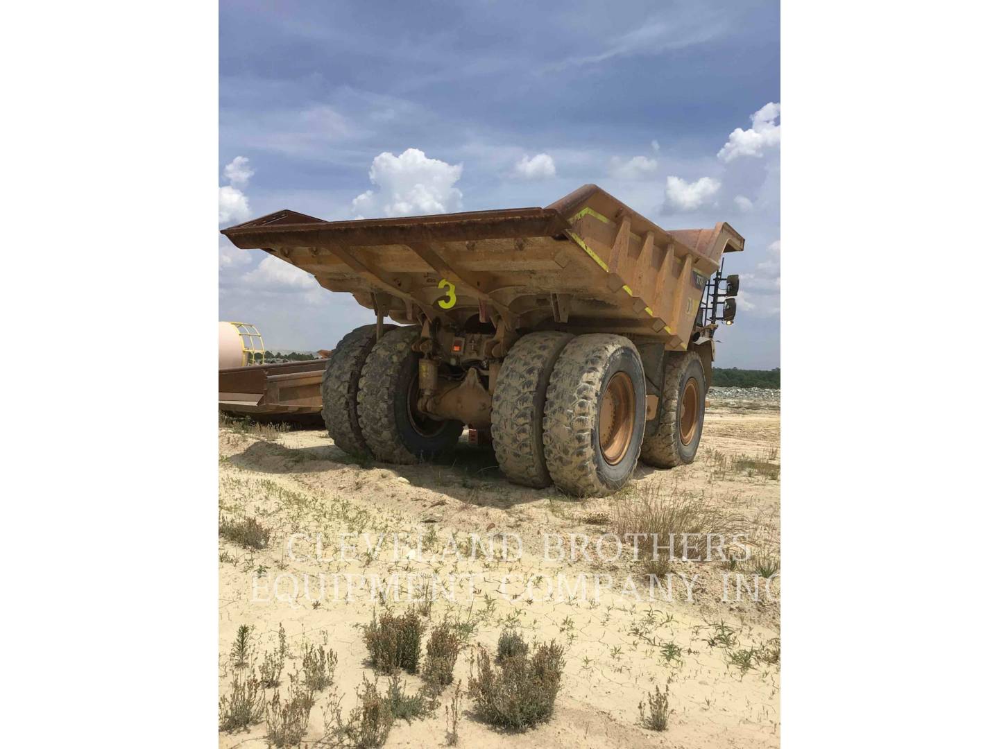 2011 Caterpillar 777F Truck