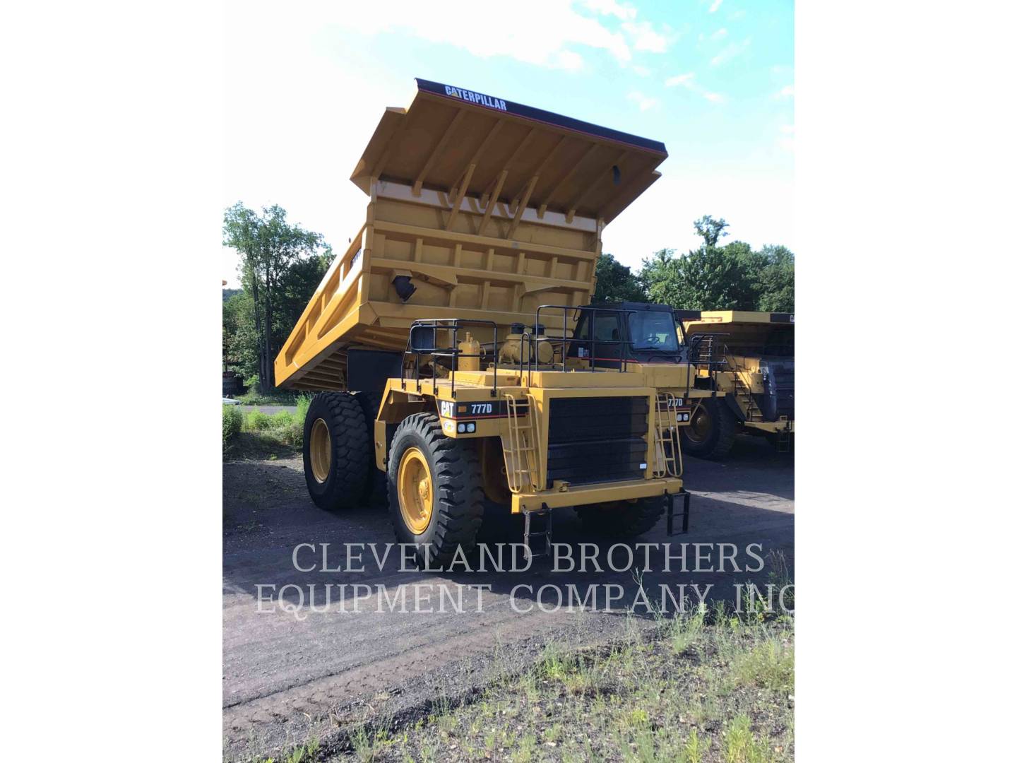 2001 Caterpillar 777D Truck