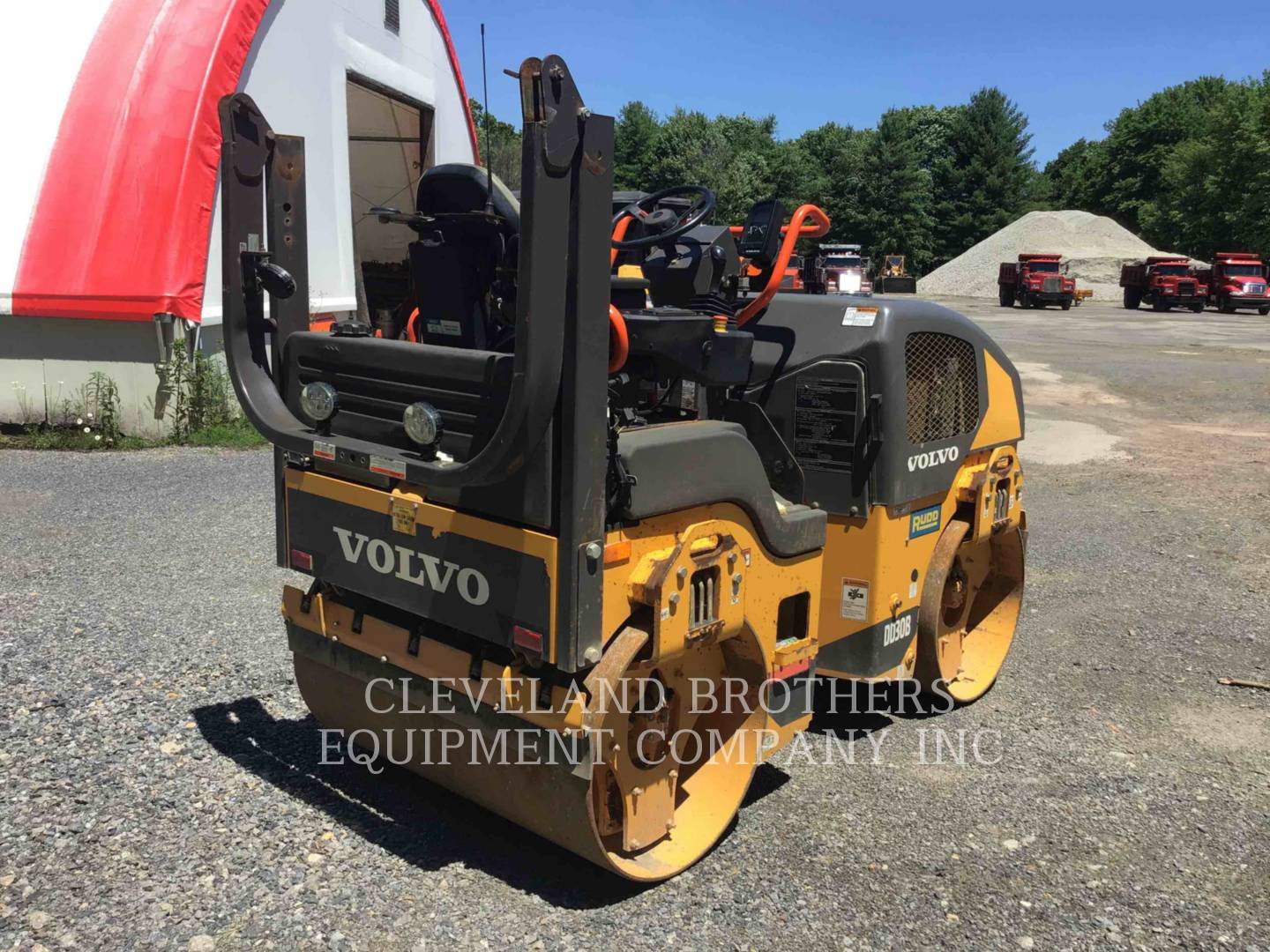 2017 Volvo DD30B Compactor