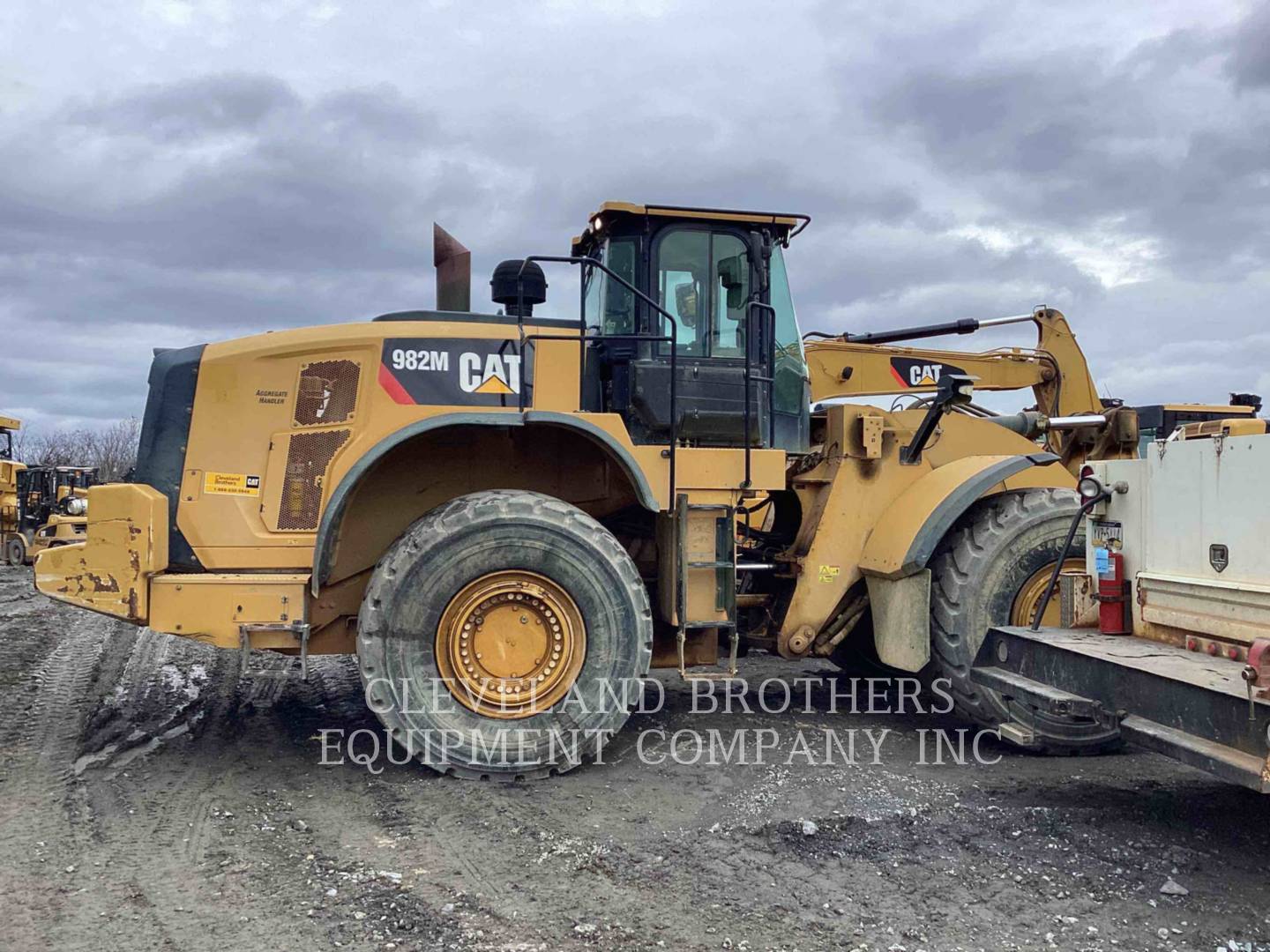 2017 Caterpillar 982M Wheel Loader