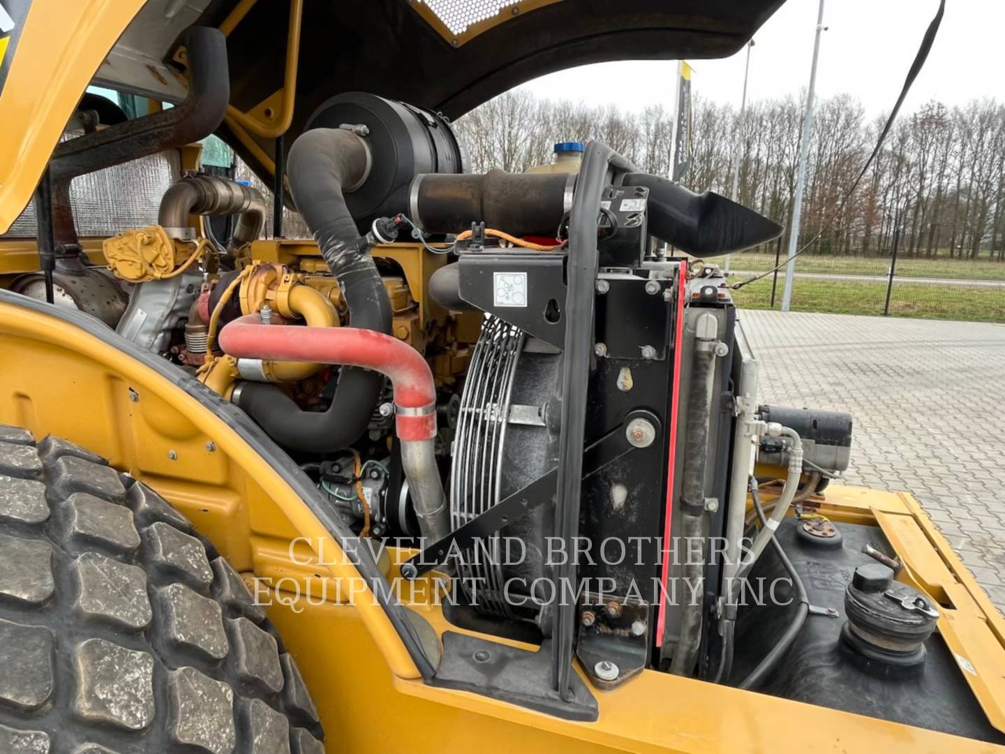 2013 Caterpillar CS68B Compactor