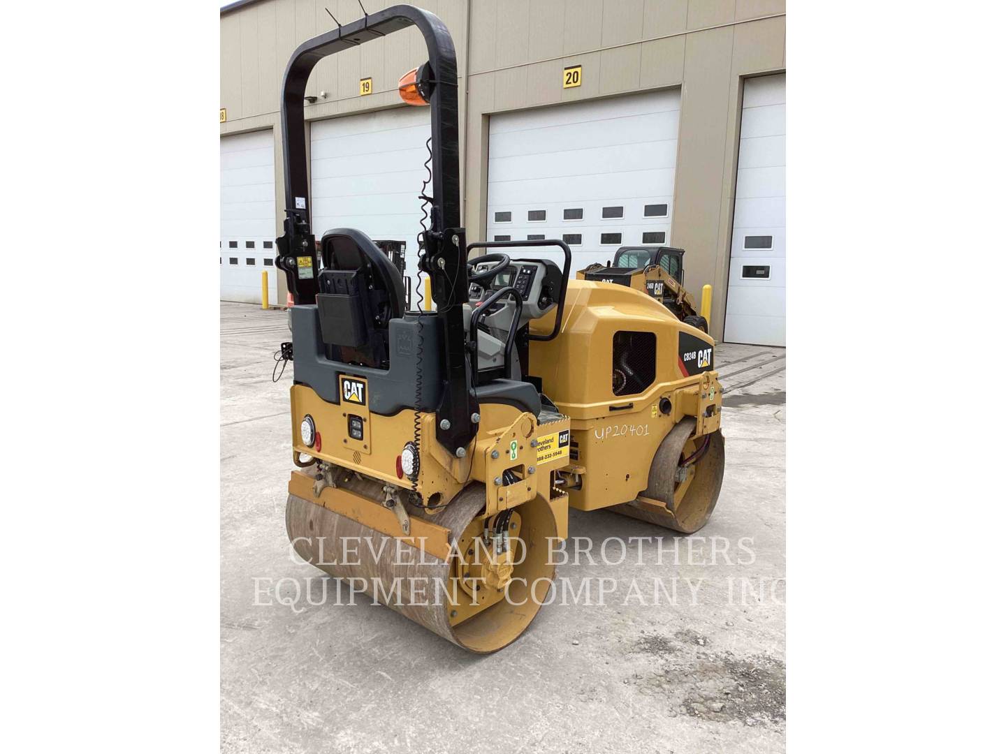 2020 Caterpillar CB24B Compactor