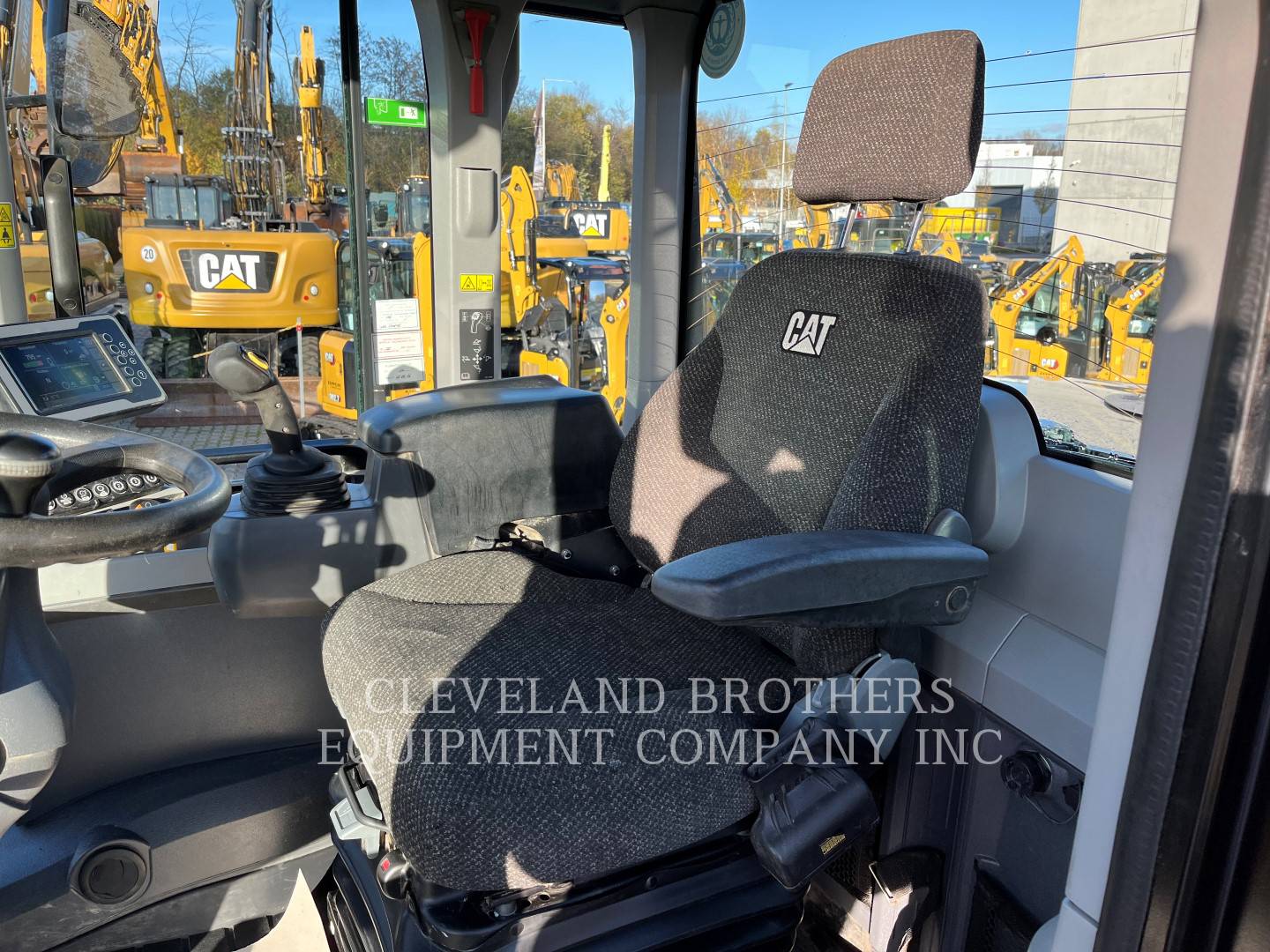 2016 Caterpillar 926M Wheel Loader