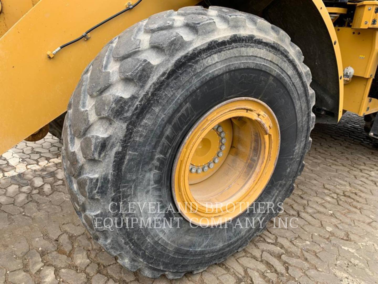 2017 Caterpillar 950M Wheel Loader