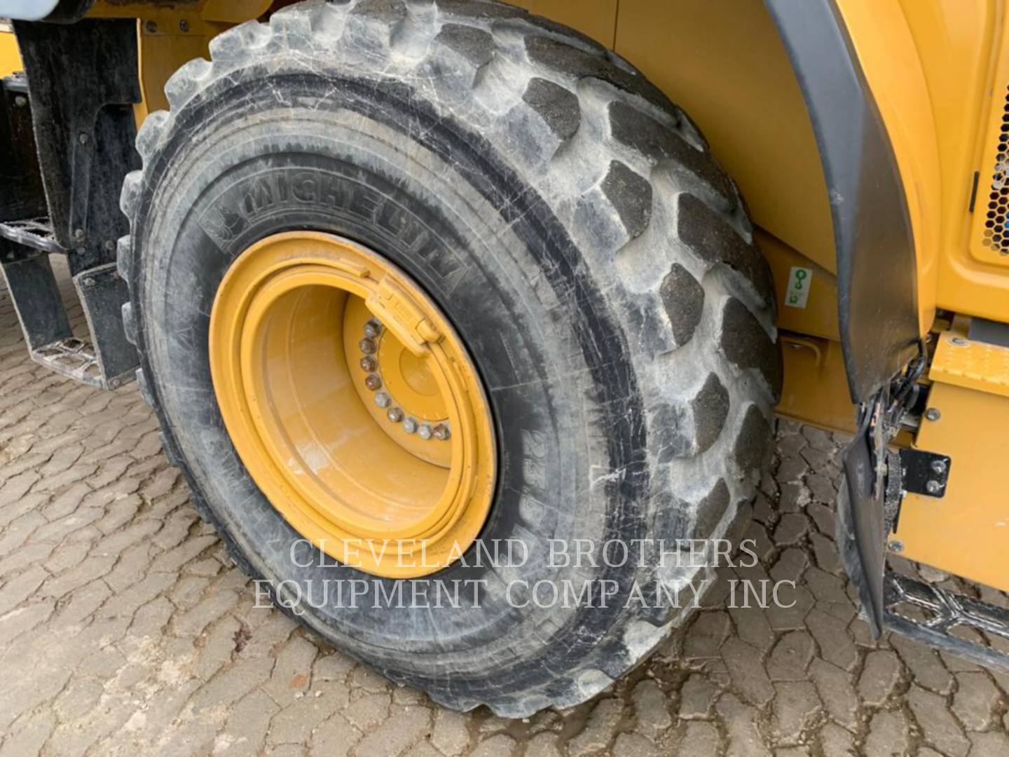 2017 Caterpillar 950M Wheel Loader