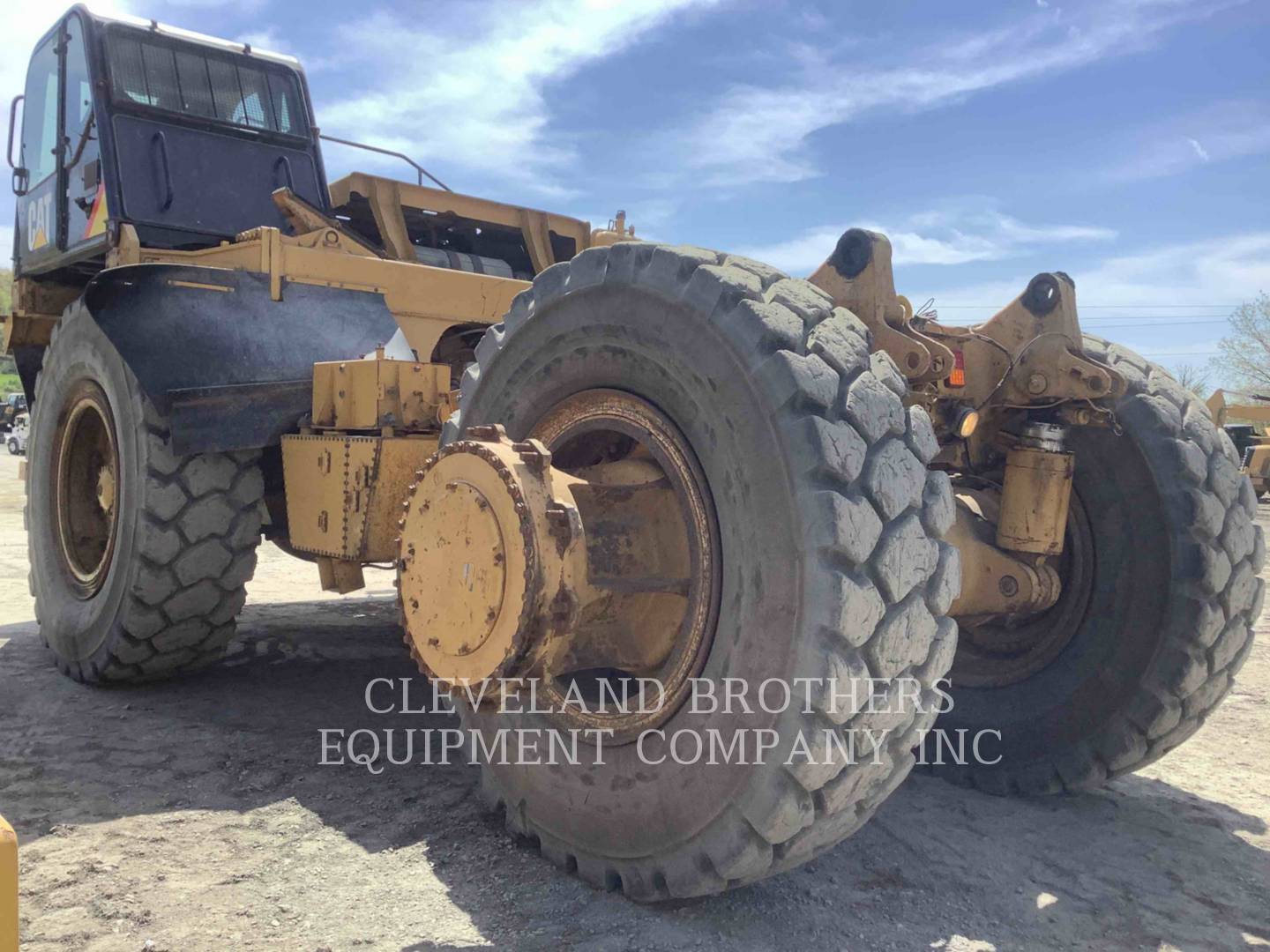 2009 Caterpillar 777F Truck