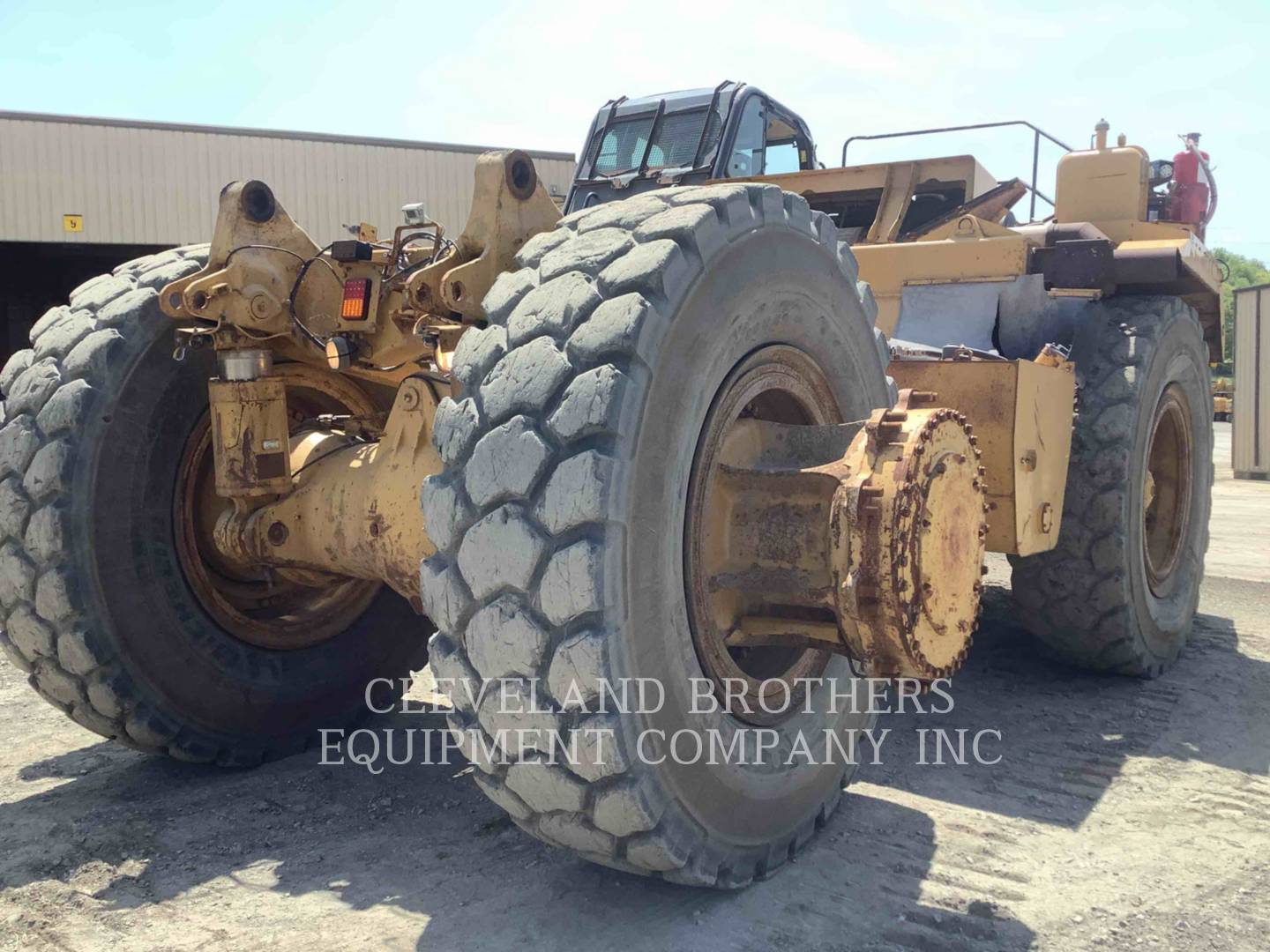 2010 Caterpillar 777F Truck