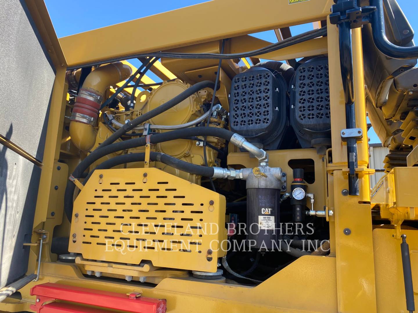 2018 Caterpillar PM822 Asphalt Distributor